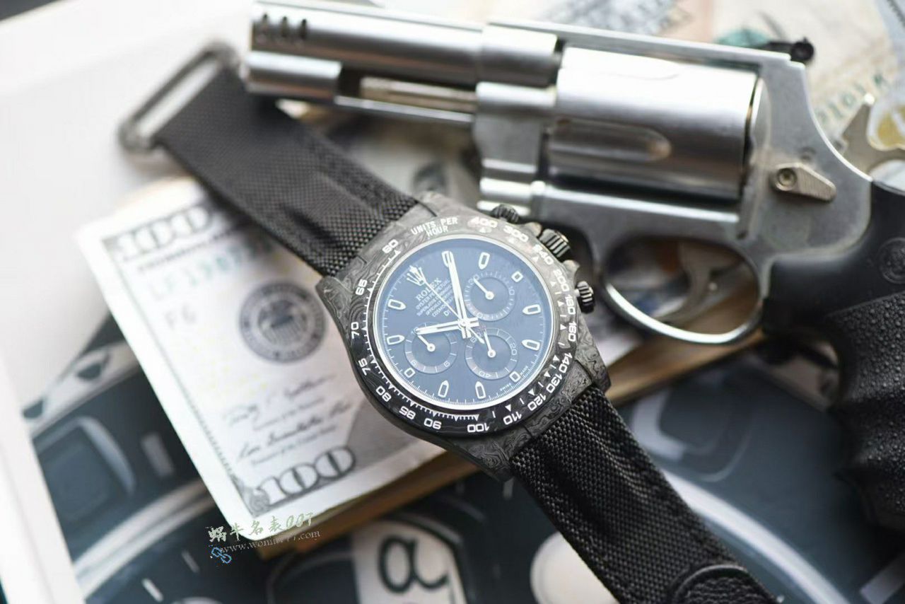  industry Highest Version Diw  Customized version ROLEX  Daytona  clone watch complete carbon fiber case  / R929