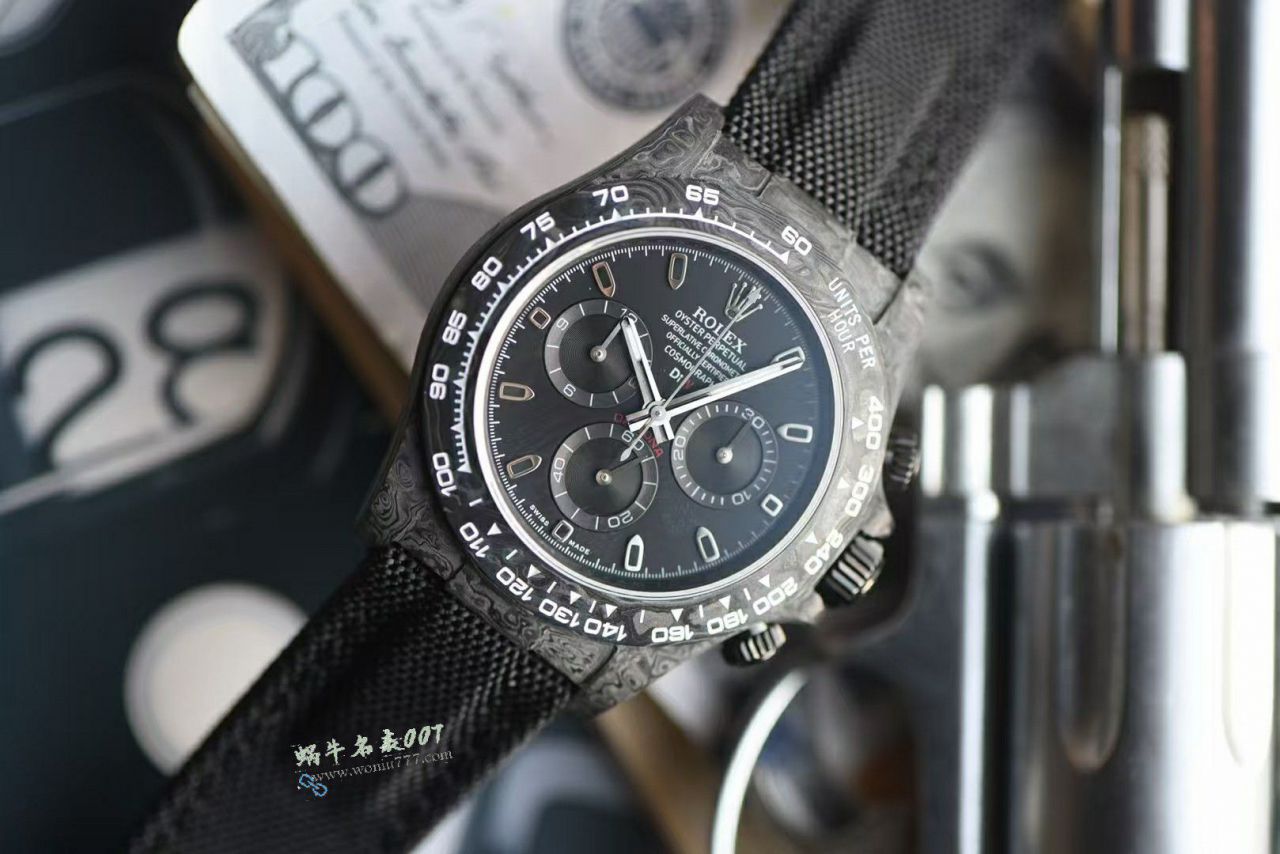  industry Highest Version Diw  Customized version ROLEX  Daytona  clone watch complete carbon fiber case  / R929