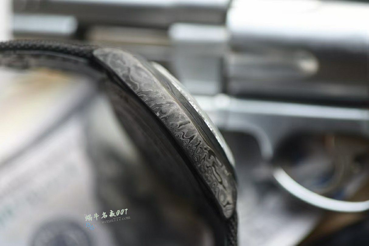  industry Highest Version Diw  Customized version ROLEX  Daytona  clone watch complete carbon fiber case  / R929