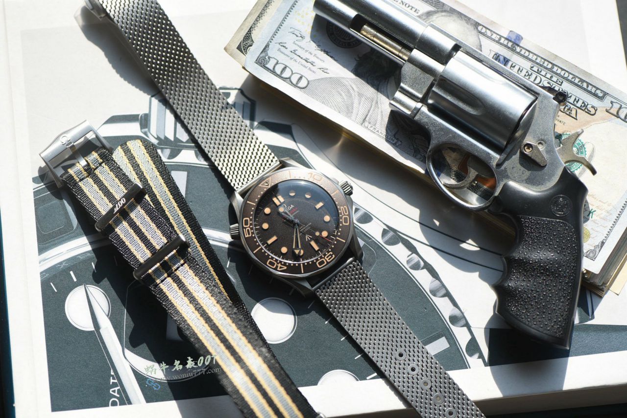 VS 007 The ultimate hit ！ Titanium mesh strap Omegabest clone  No Time to Die   Seamaster 300 meters 210.90.42.20.01.001 watches  / VS816
