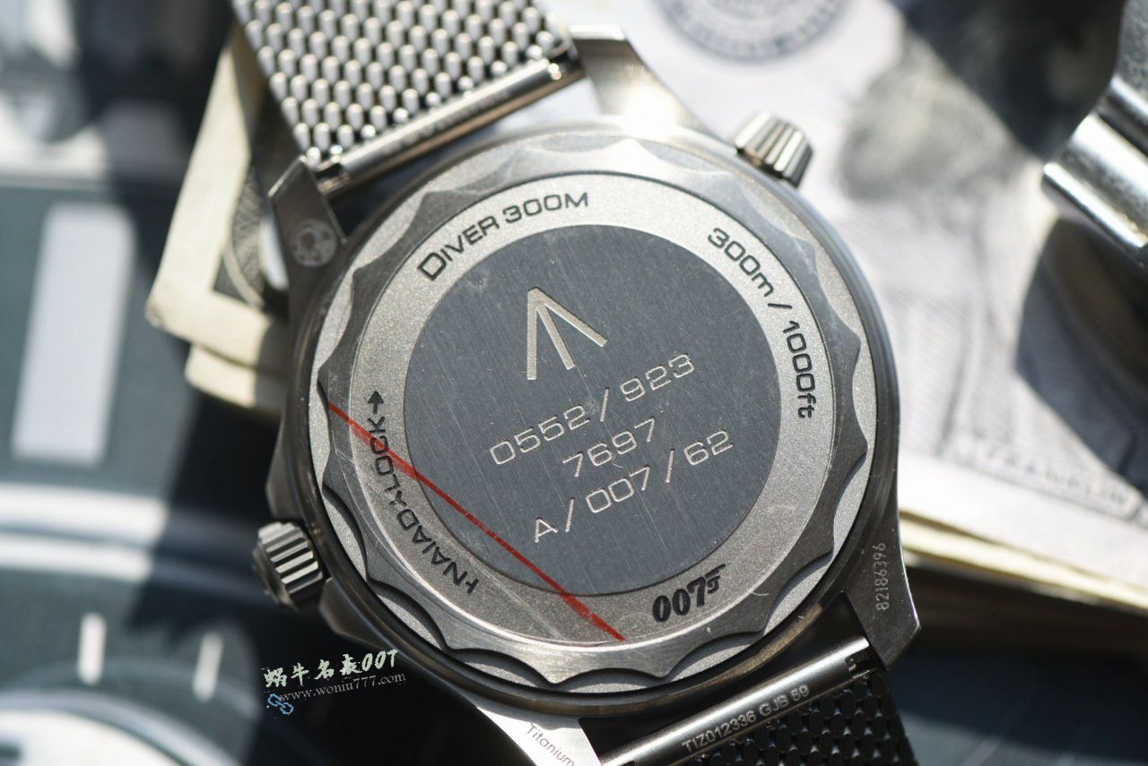 VS 007 The ultimate hit ！ Titanium mesh strap Omegabest clone  No Time to Die   Seamaster 300 meters 210.90.42.20.01.001 watches  / VS816