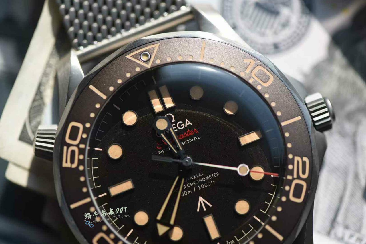 VS 007 The ultimate hit ！ Titanium mesh strap Omegabest clone  No Time to Die   Seamaster 300 meters 210.90.42.20.01.001 watches  / VS816