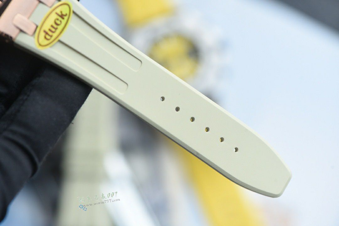 Duck Audemars Piguet Royal Oak  Offshore   clone  Women watch26231ST.ZZ.D027CA.01 watches  / AP303