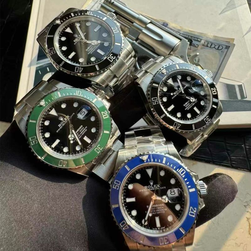 TOP VS ROLEX 126500 clone  Submariner   Submariner Date  Submariner Date  blue  Submariner  watches 