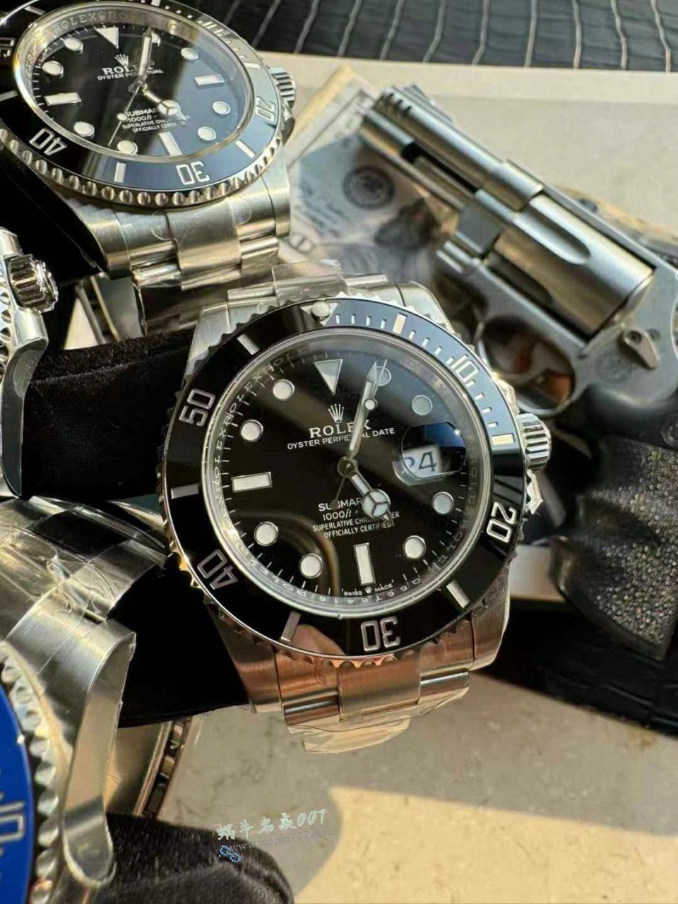 TOP VS ROLEX 126500 clone  Submariner   Submariner Date  Submariner Date  blue  Submariner  watches  / R951