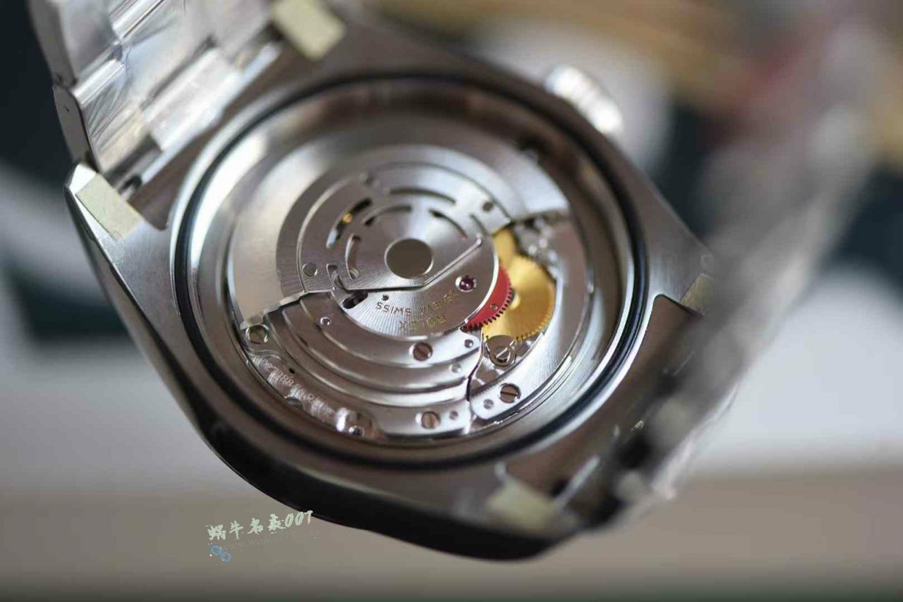 vs Rolex  Lightning Grid Magnetic Type  clone  green glass m116400gv-0001 Black dial  watches  / R952