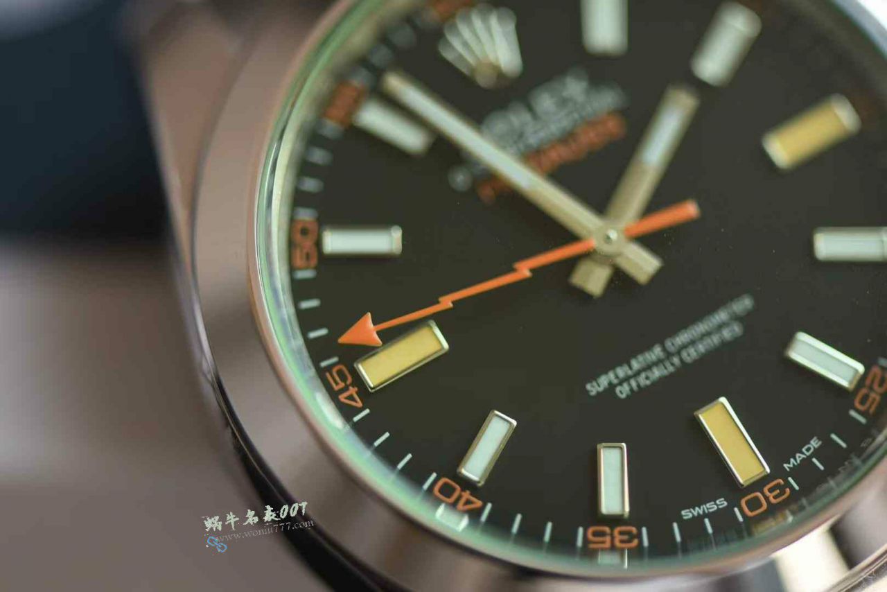 vs Rolex  Lightning Grid Magnetic Type  clone  green glass m116400gv-0001 Black dial  watches  / R952