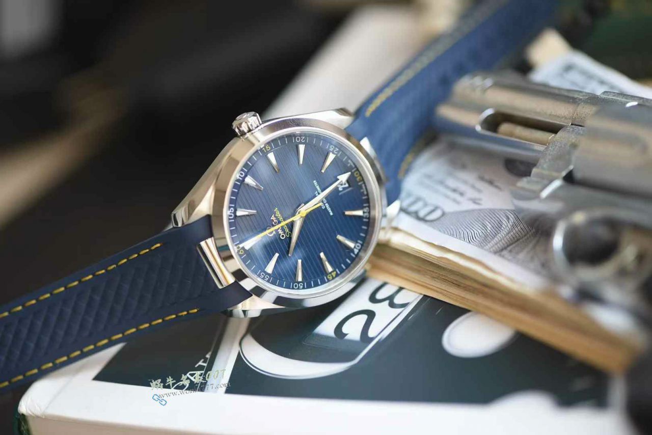 VS Omega Seamaster 150 Bumblebee  clone  series 220.12.41.21.03.009 watches  / VS818