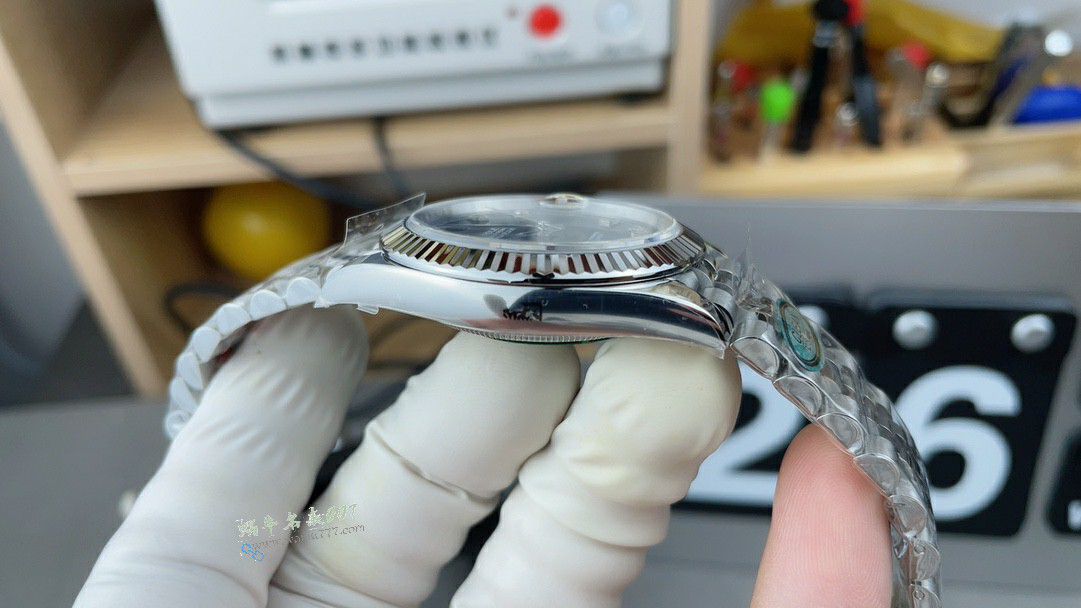 clean Rolex Datejust 41MM clone m126334-0006 watches  / R956