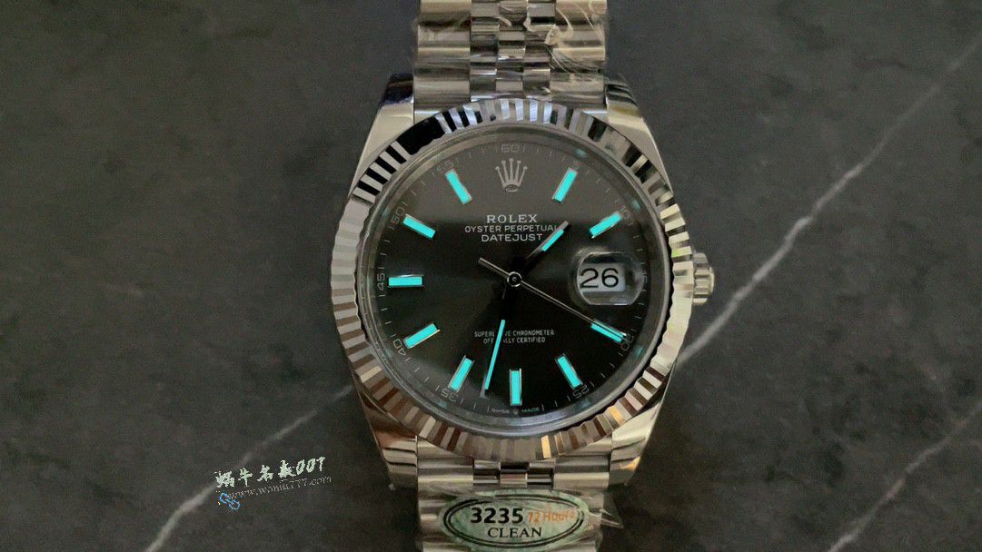 CLEAN Rolex Datejust 41mm series m126334-0014 watches  / R960