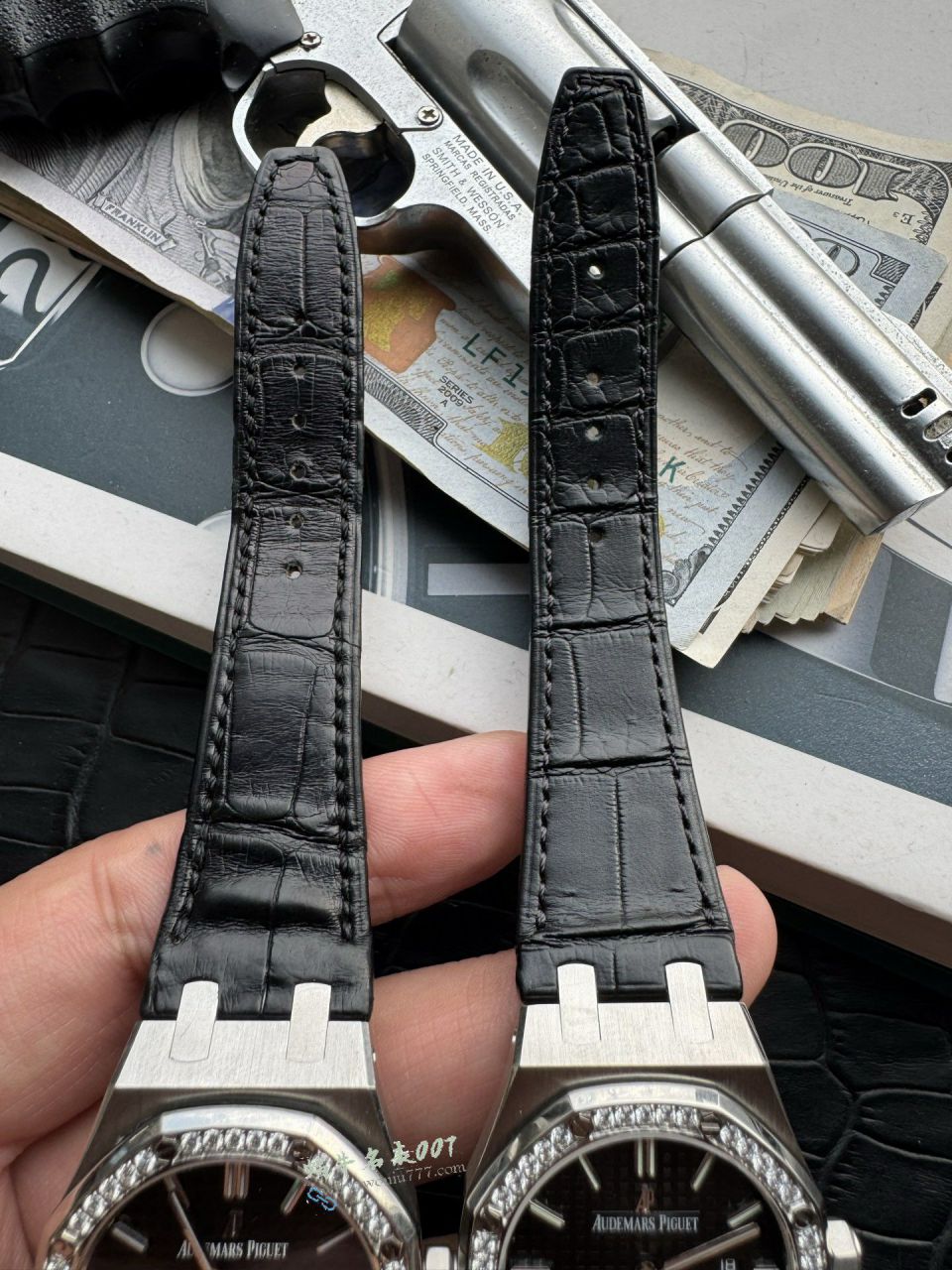 V7 Factory Audemars Piguet Royal Oak TOP clone  Women watch67651ST.ZZ.D002CR.01 watches  / AP306
