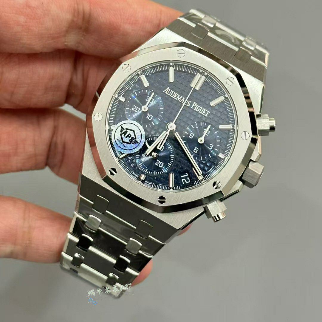 APS TOP clone Audemars Piguet Royal Oak  series 26240ST.OO.1320ST.06 watches  / AP310