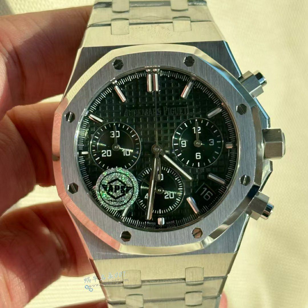 APS TOP clone Audemars Piguet Royal Oak  series 26240ST.OO.1320ST.06 watches  / AP310