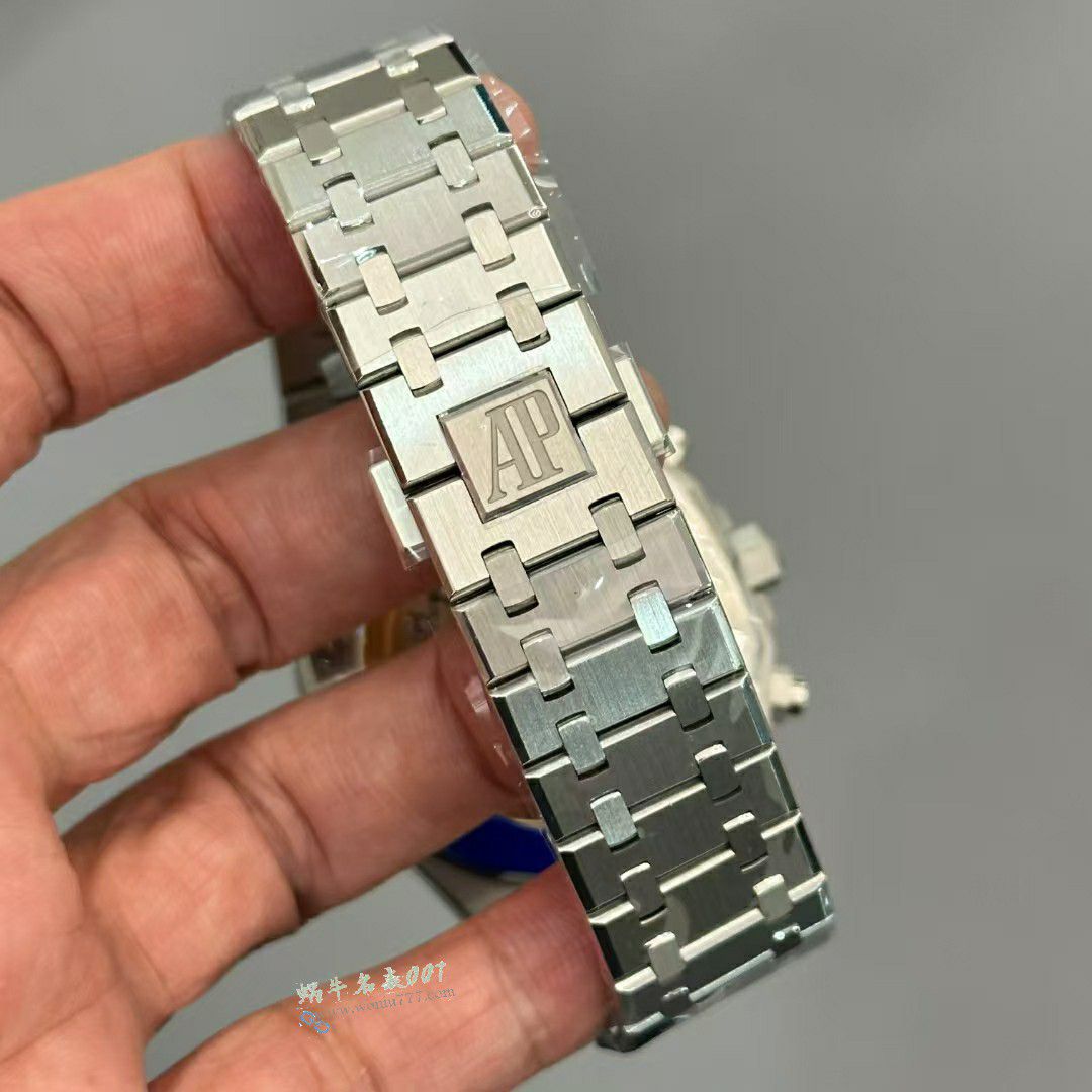 APS Audemars Piguet Royal Oak TOP clone watch26240BC.OO.1320BC.01 watches  / AP307