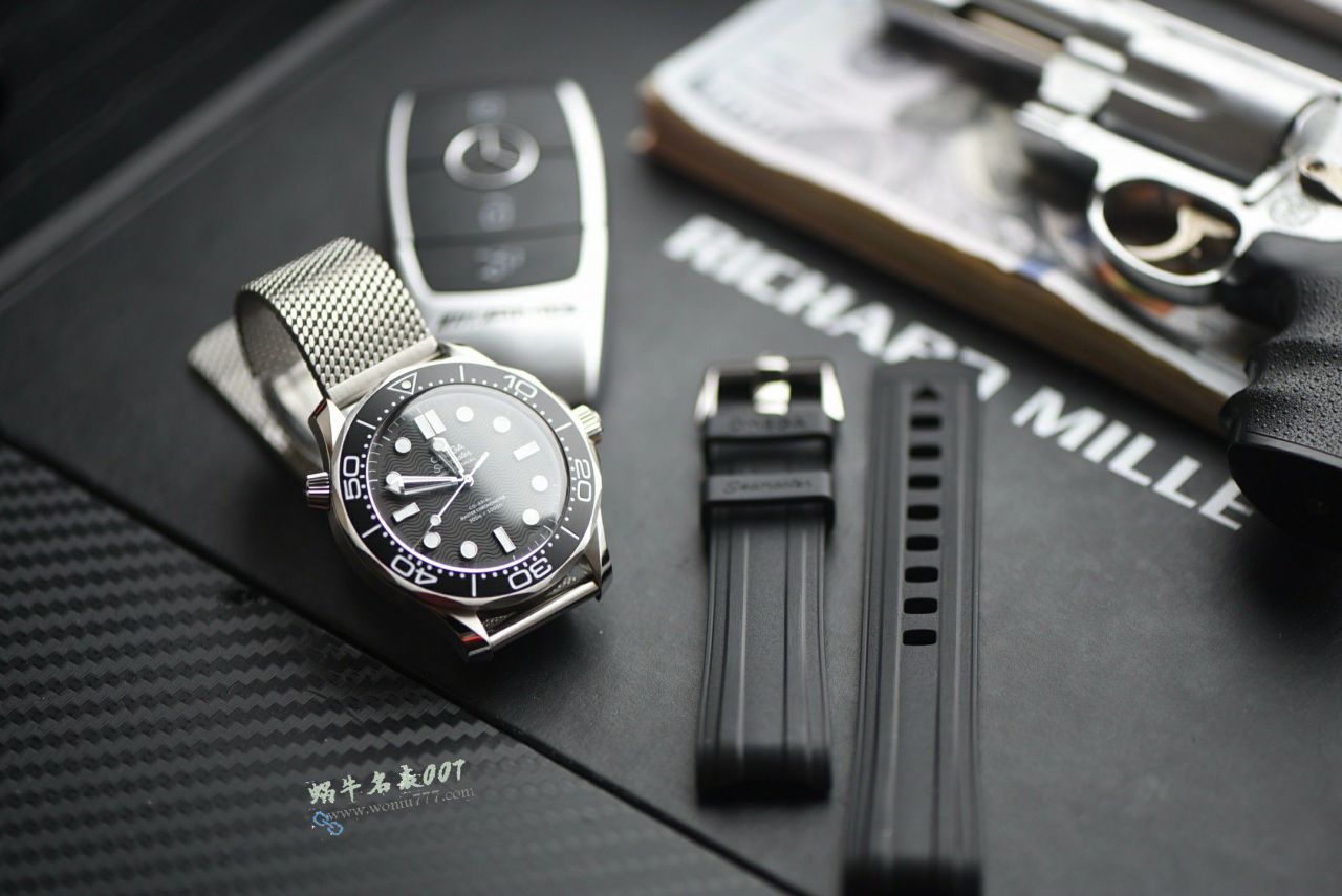 VS Omega  No calendar  Seamaster 300 meters TOP clone watch210.30.42.20.01.010 watches  / VS821