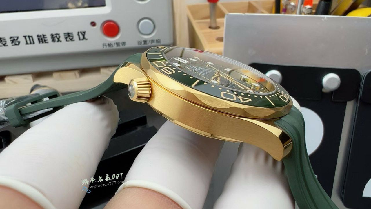 VS Omega Seamaster 300 meters Green Grass Guangzhou clone watch210.62.42.20.10.001 watches  / VS822
