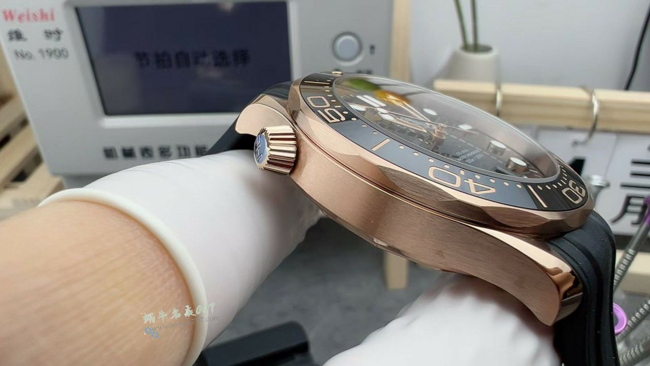 VS All gold  Omega Seamaster 300 meters TOP clone watch210.62.42.20.01.002 watches  / VS823