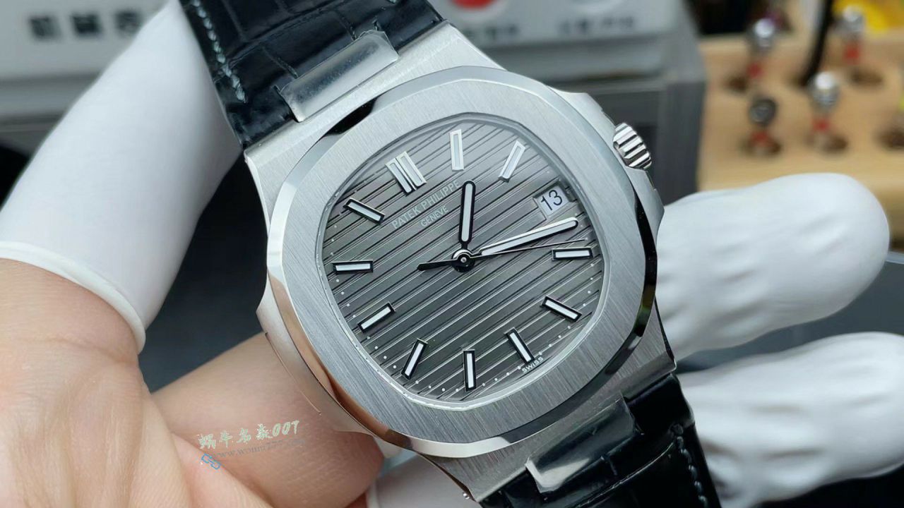 3K Customized movement Patek Philippe Nautilus 5711G-001TOP clone watches  / BD512