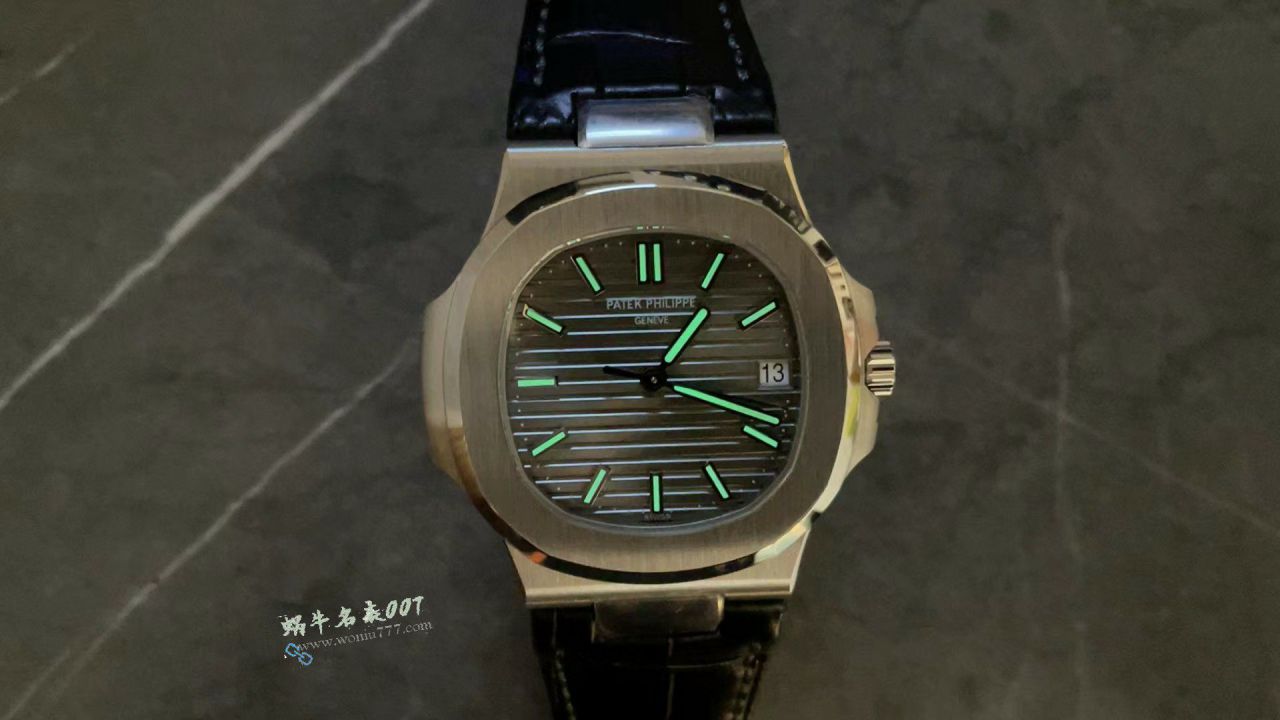 3K Customized movement Patek Philippe Nautilus 5711G-001TOP clone watches  / BD512
