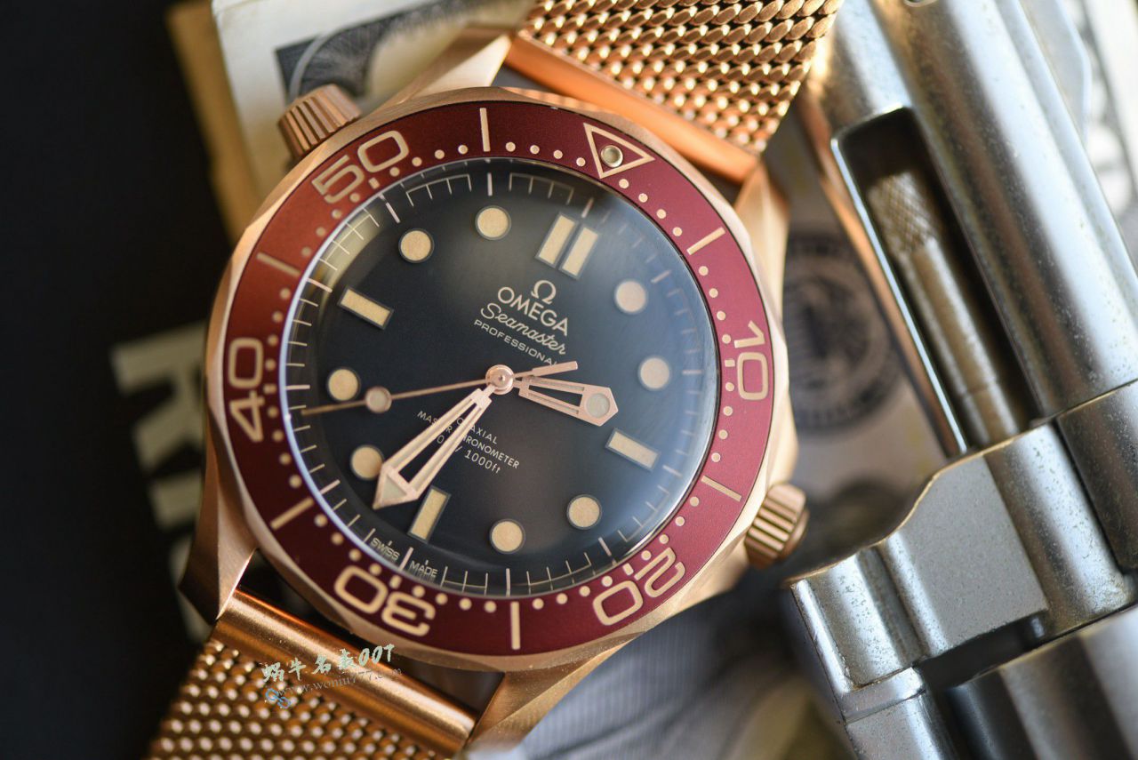 VS Omega 007  Seamaster 300  bronze gold  No Time to Die  clone watch210.90.42.20.01.003 watches  / VS828