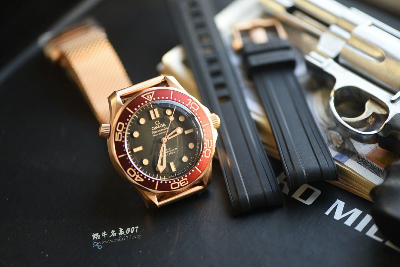  Video review VS Omega   bronze gold  No Time to Die 210.90.42.20.01.003 watches  / VS829