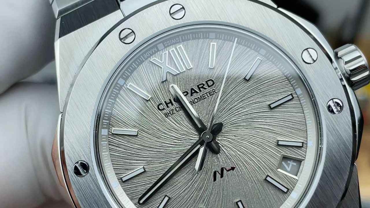 GH Chopard Snow Mountain Proud Wings  clone watch298600-3002 watches  / XB091