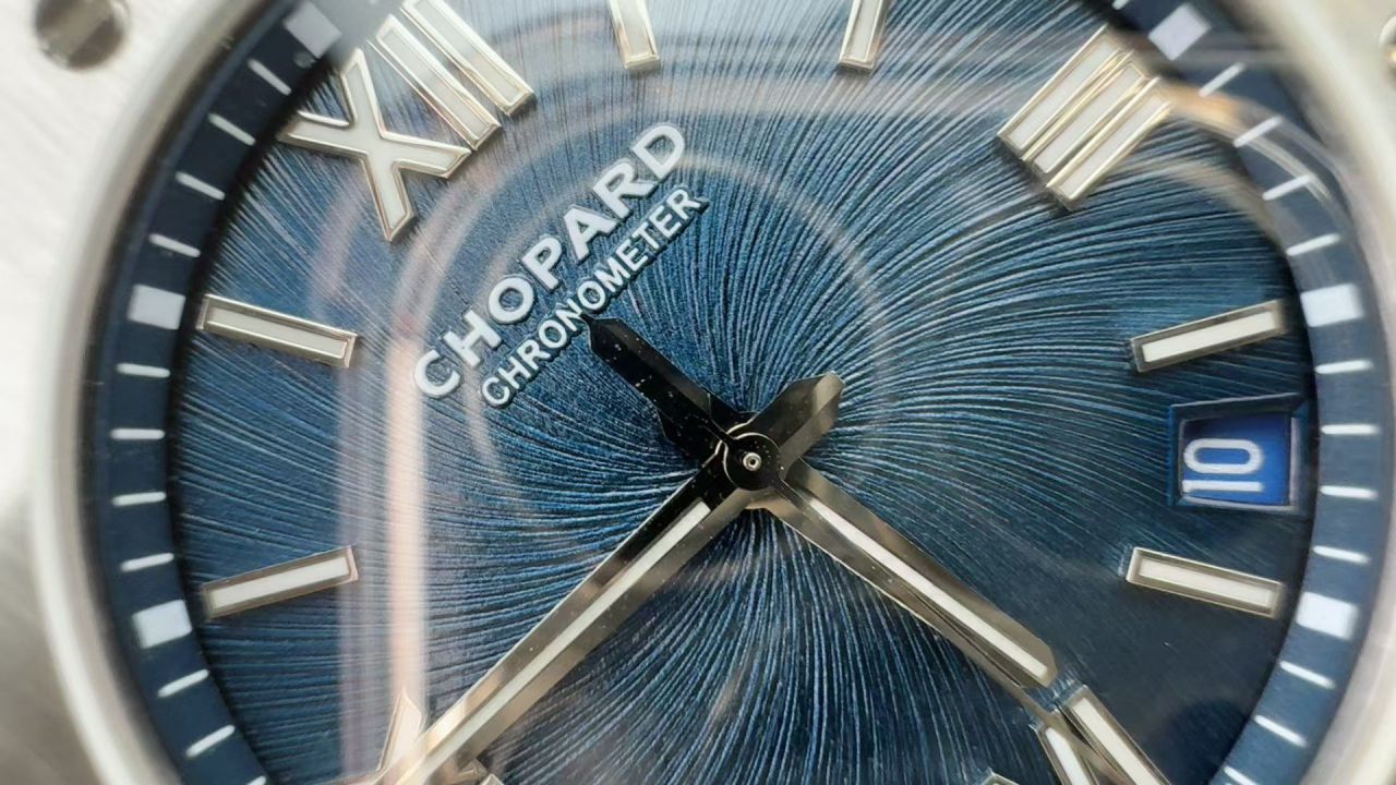 GH Chopard Snow Mountain Proud Wings  clone watch298600-3001 watches  / XB090