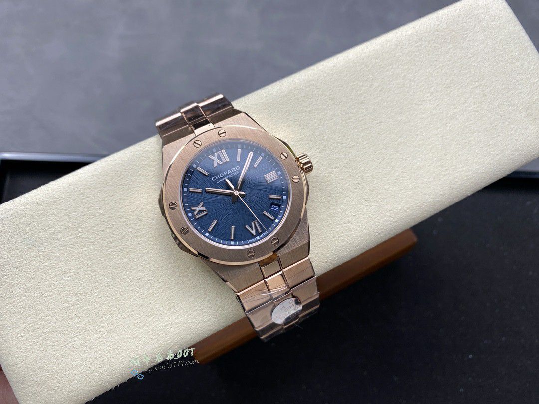 GH Chopard Snow Mountain Proud Wings  set  / XB092