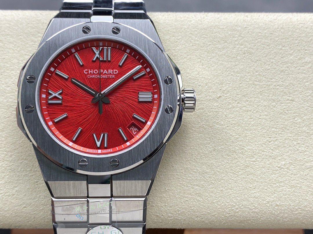 GH Chopard Snow Mountain Proud Wings  set  / XB092