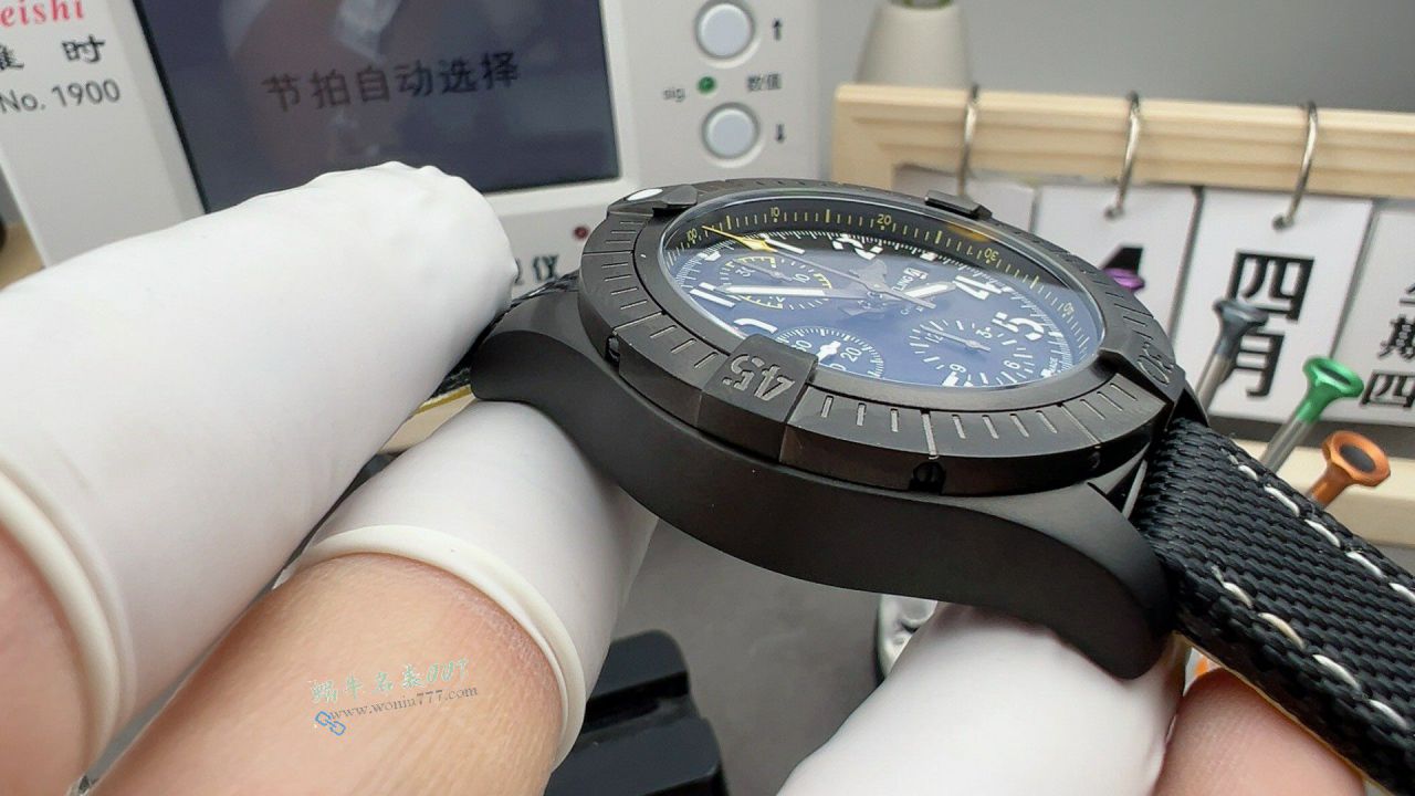 BLS Breitling Avengers series  Avengers  Chronograph  M Stand  Collaboration  Limited Edition  clone watches  / BL218