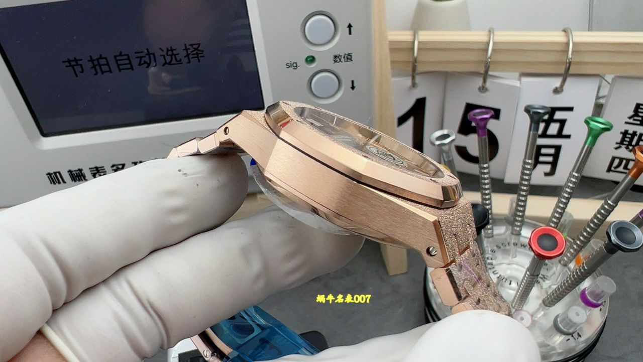 APS Audemars Piguet Royal Oak  series TOP clone watch26239OR.GG.1224OR.01 watches  / AP320