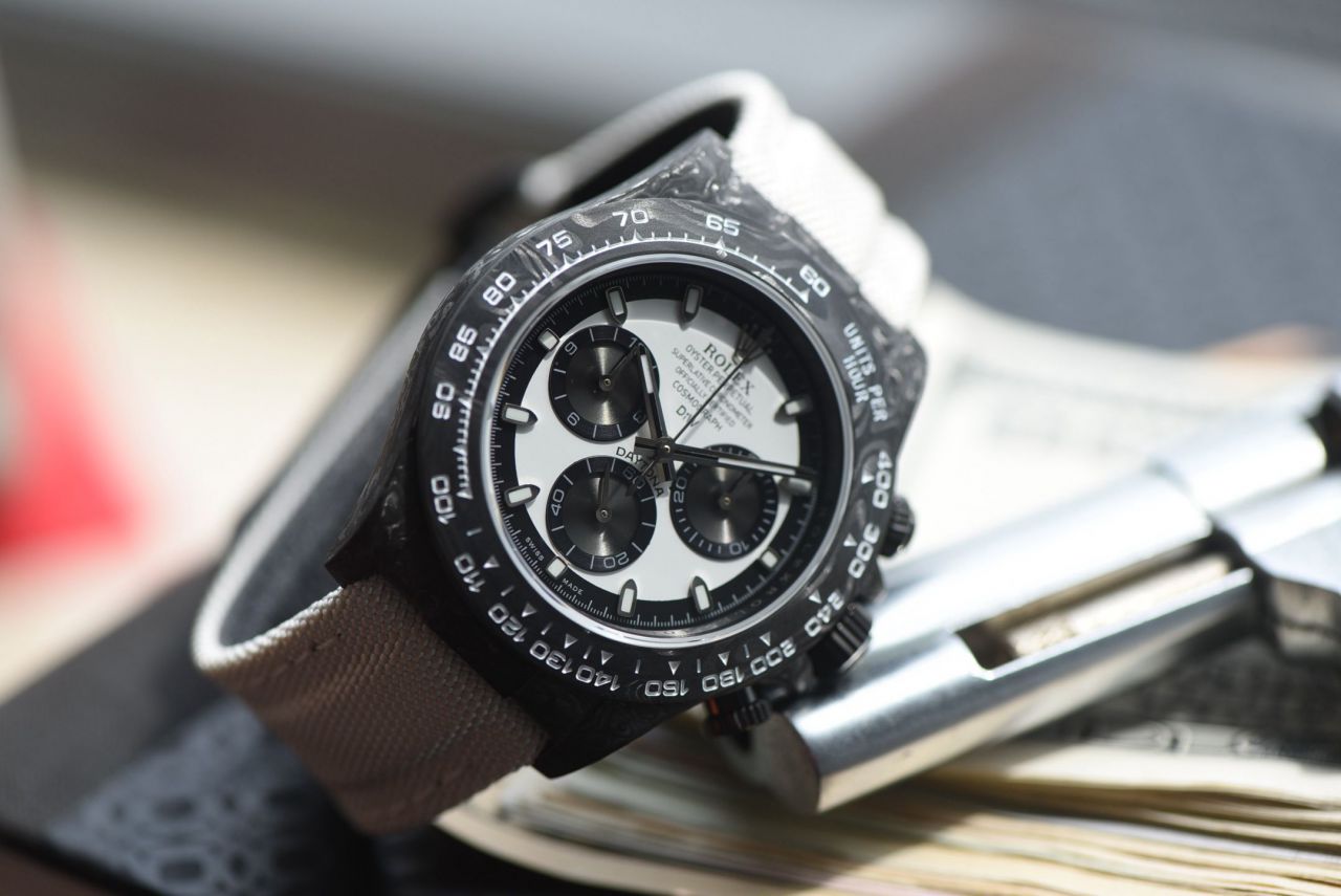  industry Highest Version Diw  Customized version ROLEX  Daytona  clone watch complete carbon fiber case  / R929