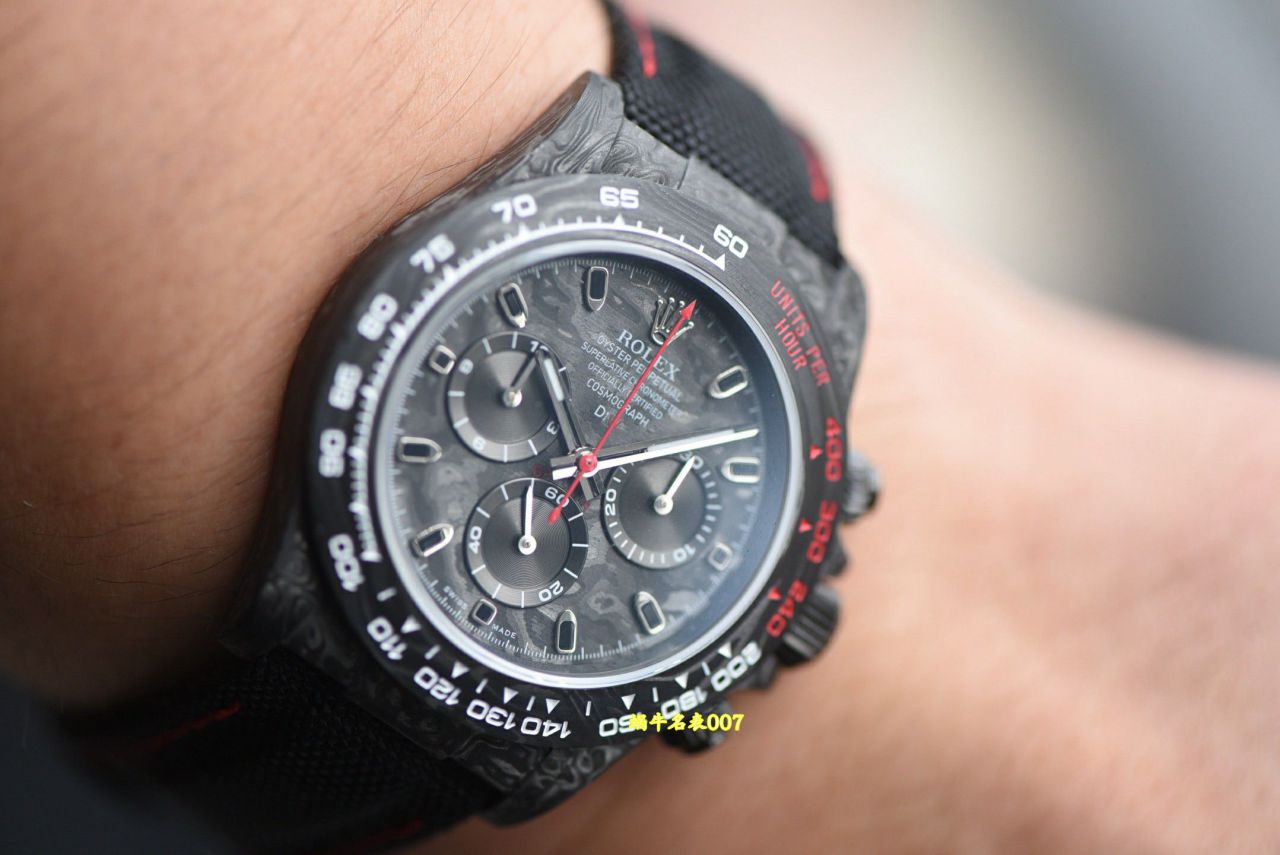 N Factory  industry Highest Version Diw  Customized version ROLEX  Daytona  complete carbon fiber case  watches  / R990