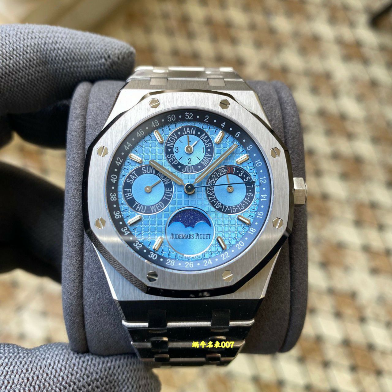 APS Audemars Piguet Royal Oak  series  Perpetual calendar 26574PT.OO.1220PT.01 watches  / AP330