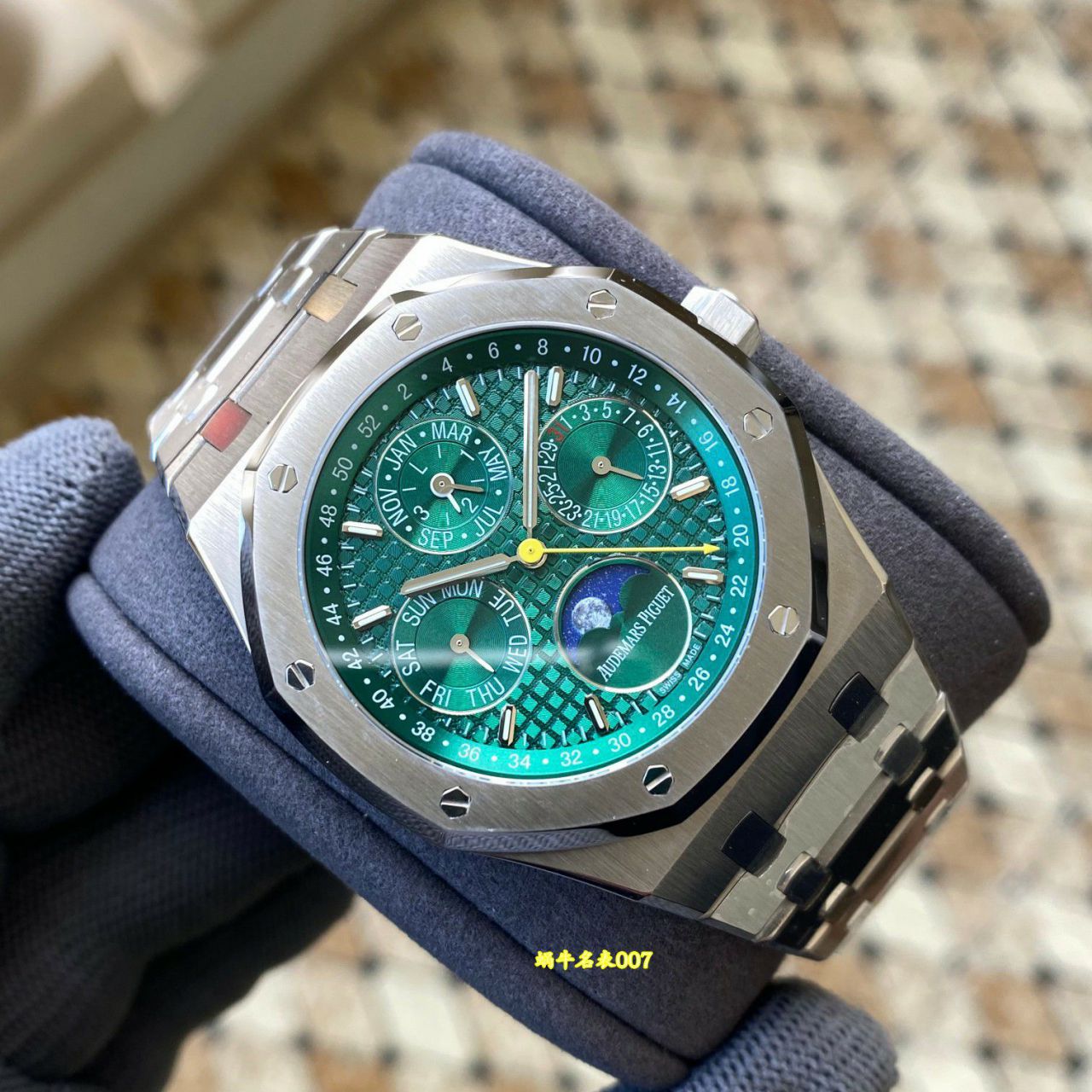 APS Perpetual calendar Audemars Piguet clone watch Royal Oak  series 26606ST.OO.1220ST.01 watches  / AP351