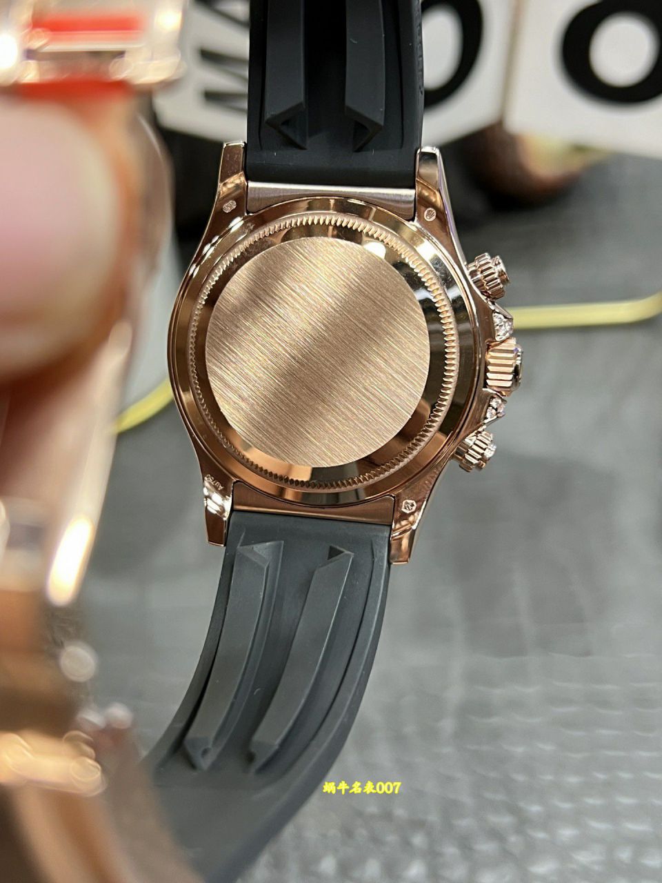 CBD Rolex TOP clone  Private  Customized  Daytona  series 40mm Rainbow Daytona  Sand golden eye  watch / R1026