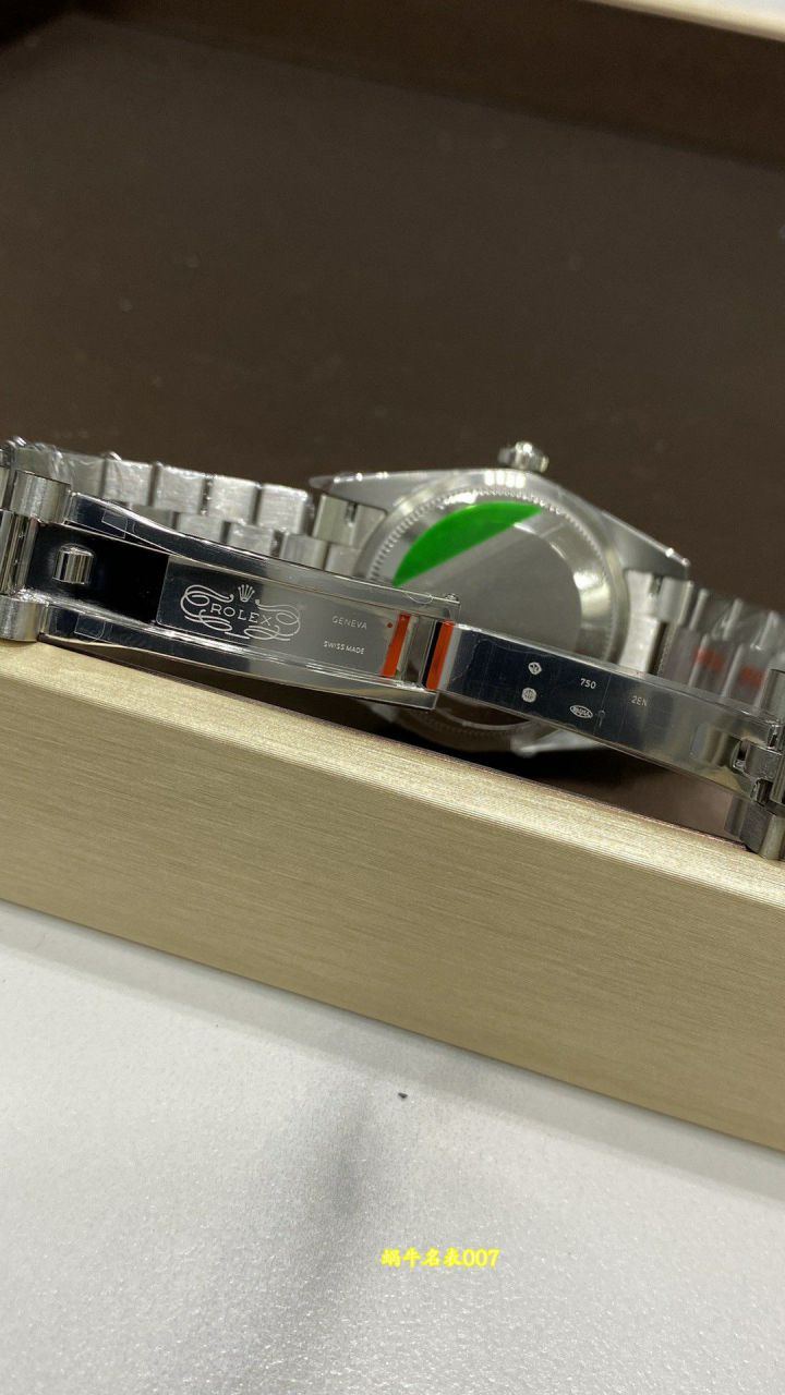 A+ 31mm Snake Year Limited Edition Gradient Red  Rolex Datejust  Women watch278289RBR-0028，278278-0049，M278288RBR-0041 / R1027