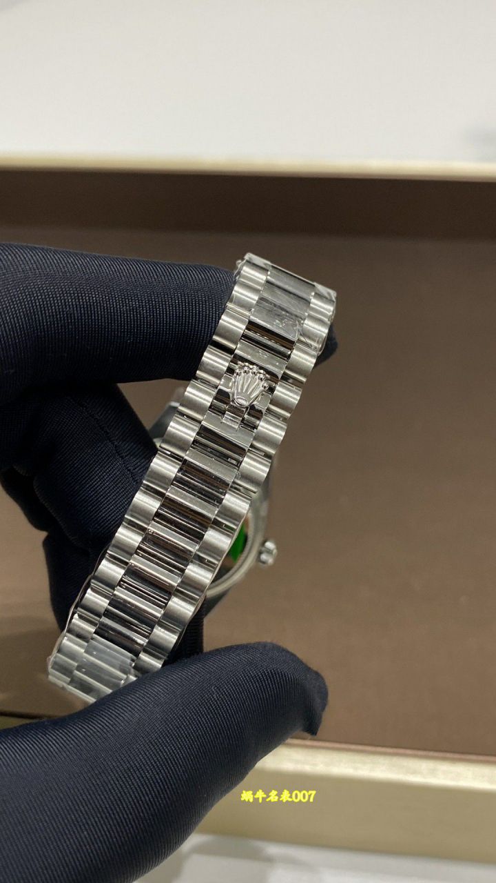 A+ 31mm Snake Year Limited Edition Gradient Red  Rolex Datejust  Women watch278289RBR-0028，278278-0049，M278288RBR-0041 / R1027