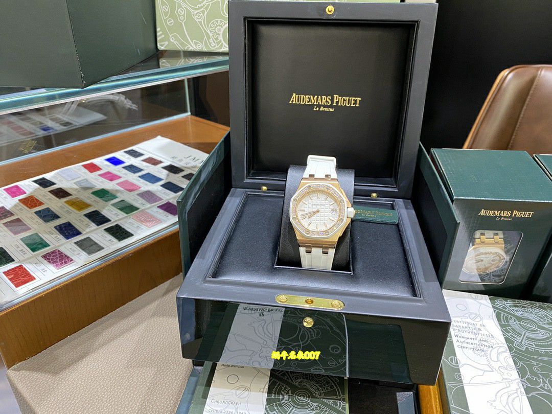  Ultra-high-end  Rare Original Quality   Real Diamond  Women watch Audemars Piguet Royal Oak  Offshore  clone 67540OK.ZZ.D010CA.01 watches  / AP367