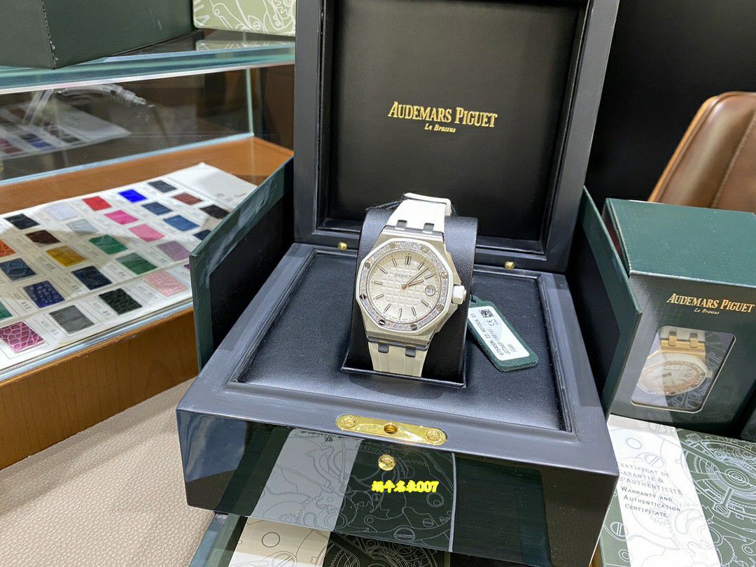  Ultra-high-end  Rare Original Quality   Real Diamond  Women watch Audemars Piguet Royal Oak  Offshore  clone 67540OK.ZZ.D010CA.01 watches  / AP367