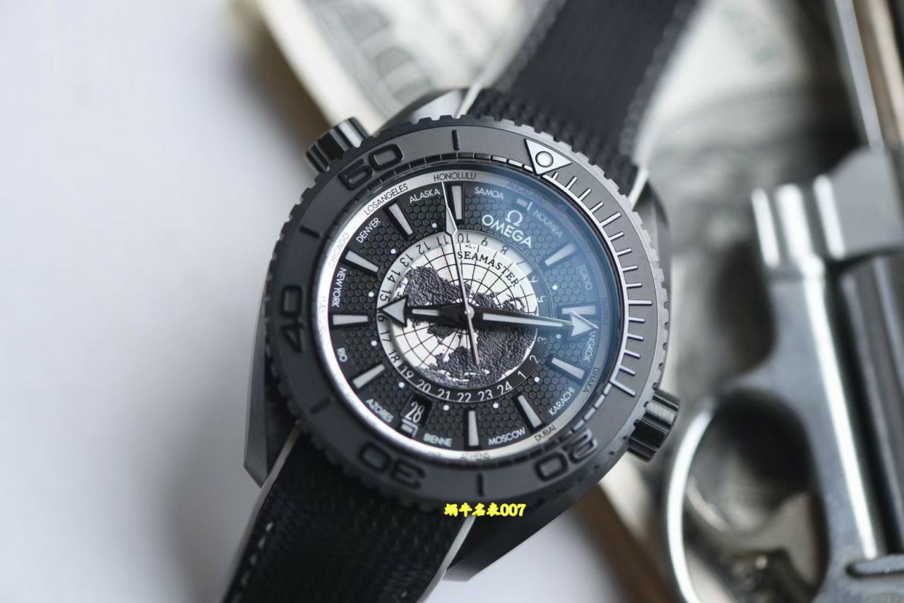 VS Omega Seamaster  planet ocean 600 meters  World Time  series 215.92.46.22.01.007 watches  / VS835