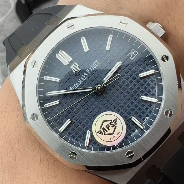 APS Factory Audemars Piguet Royal Oak TOP clone 15500ST.OO.1220ST.01 leather belt  watches 