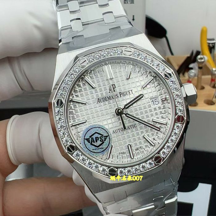 APS Audemars Piguet Royal Oak  series 15451ST.ZZ.D011CR.01TOP clone watch White dial  steel belt  watches 