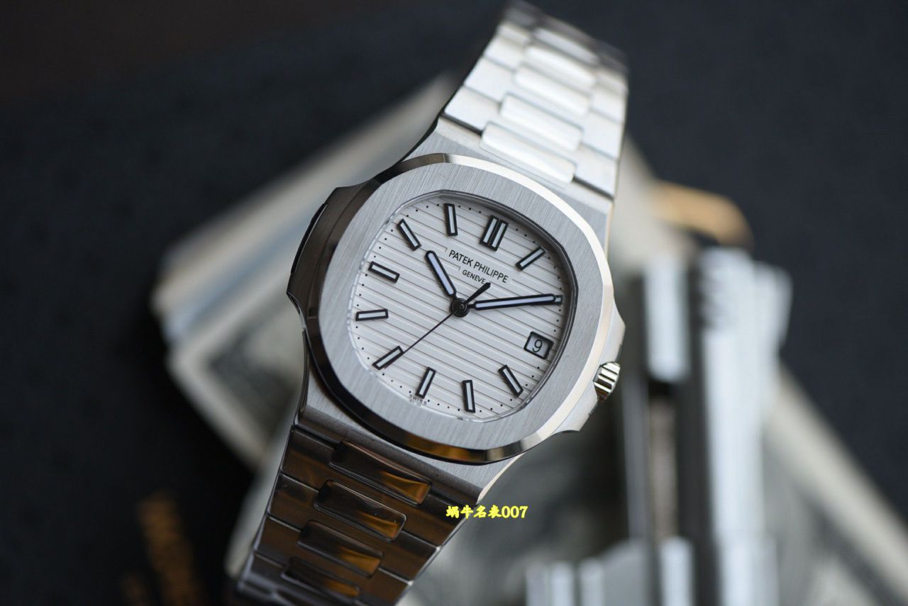 3K Customized movement TOP clone Patek Philippe Aquanaut Collection  series 5711/1A-011 watches ( Nautilus ) watch / BD527