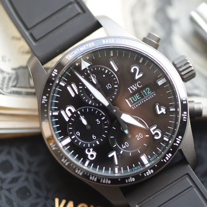 BLS Factory  IWC Pilot  clone watch IW388306 watches 