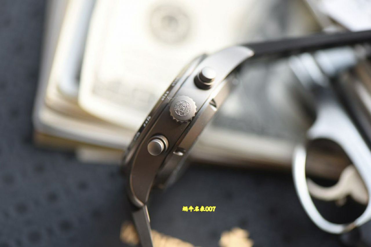 BLS Factory  IWC Pilot  clone watch IW388306 watches  / IW673