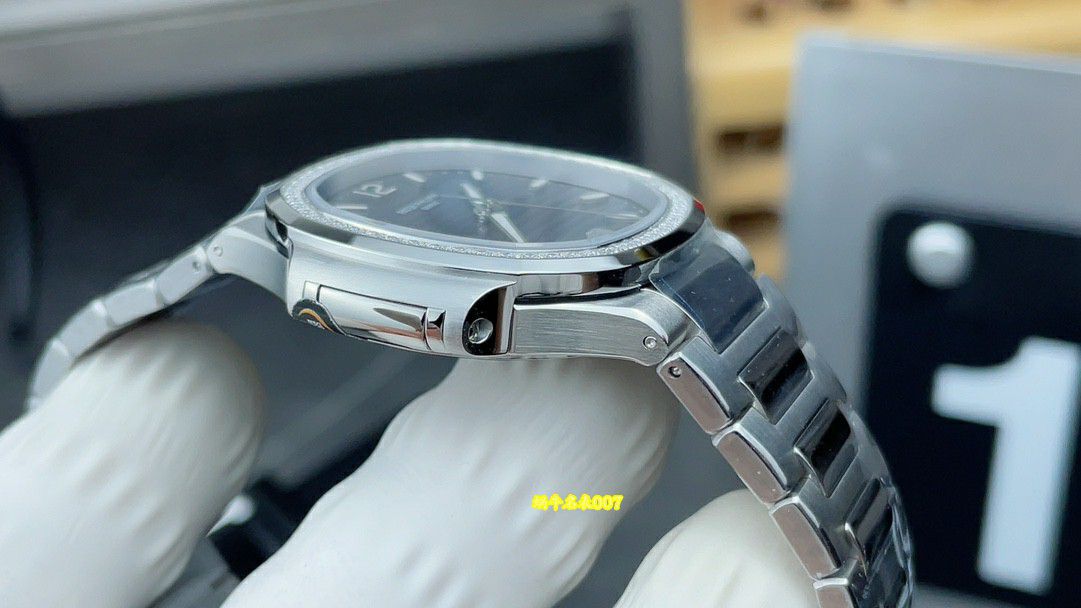 3K Factory  Customized movement Patek Philippe women   Nautilus  clone watch 7118/1200A-001 watches  / BD533