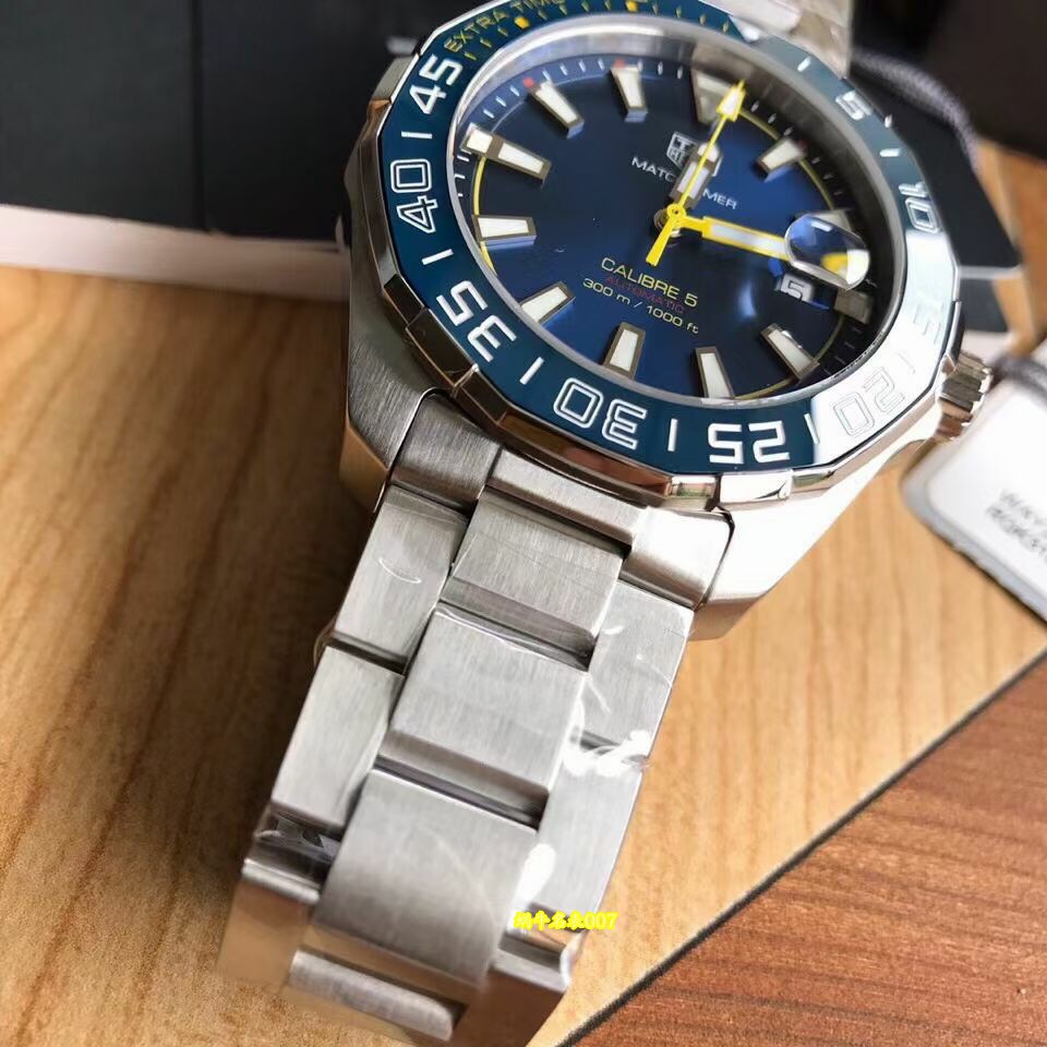 硬货！超级足球运动员香川真司特别版～Original Tagheuer,泰格豪雅竞潜系列机械表 /  