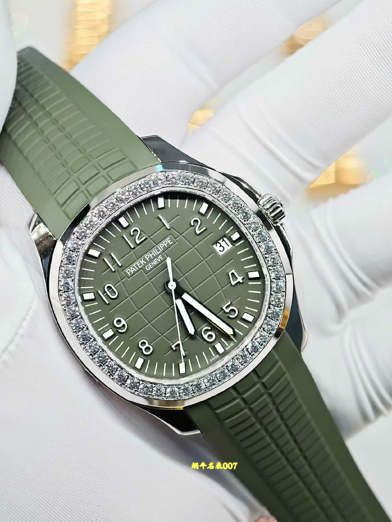 高级定制包金真钻 Patek Philippe replica watch百达翡丽AQUANAUT 5267/200A-011復刻手錶腕表 /  