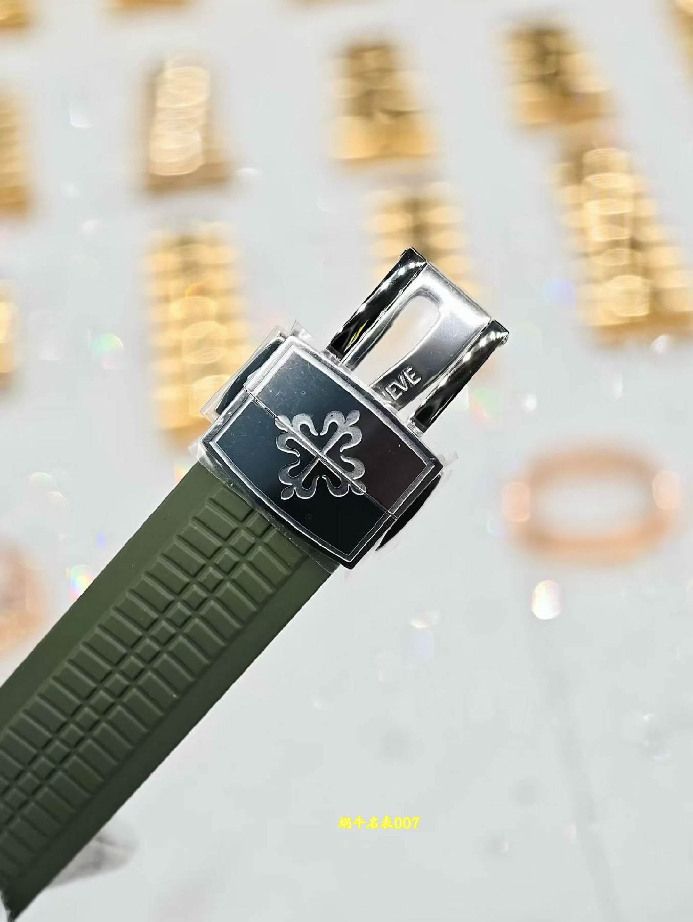 高级定制包金真钻 Patek Philippe replica watch百达翡丽AQUANAUT 5267/200A-011復刻手錶腕表 /  
